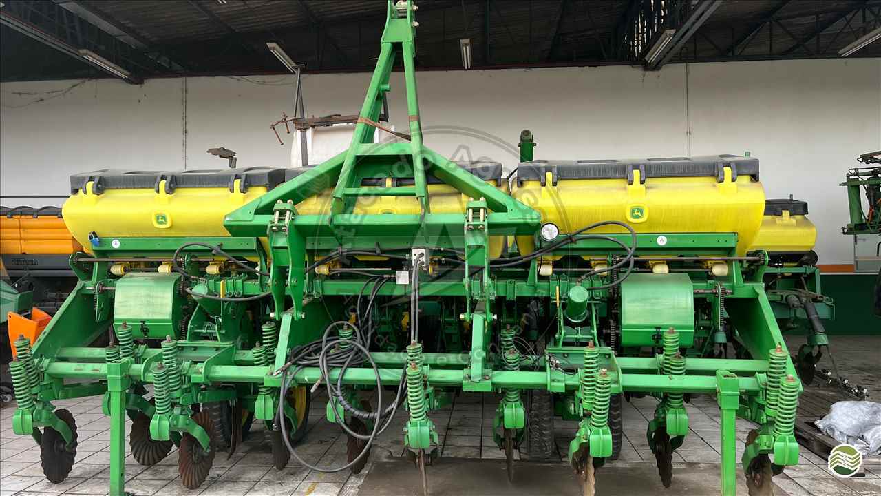 PLANTADEIRAS 1111 de Atacado Agrisser